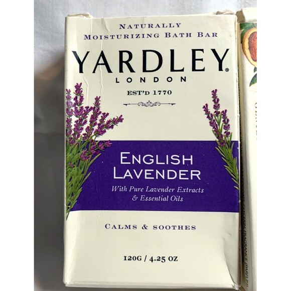 Lot of 2 Vintage Yardley Bar Soap Lavender and Oatmeal & Almond Boxes Some Wear - Picture 2 of 4